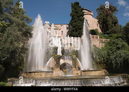 Fontana in Villa D'este nel comune di Tivoli in Italia Foto Stock