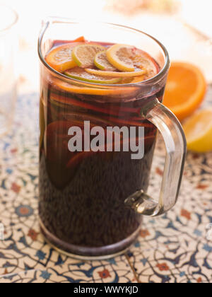 Caraffa di Sangria Foto Stock
