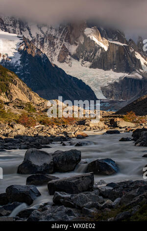 Rio Fitz Roy river, El Chalten, Santa Cruz Provincia, Patagonia, Argentina, Sud America Foto Stock