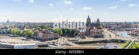 Elevato angolo di visione della centrale Amsterdam, Olanda Settentrionale, Paesi Bassi, Europa Foto Stock