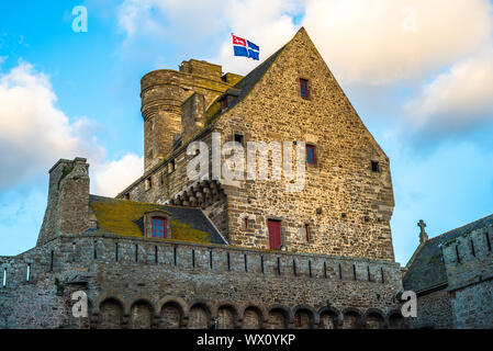 Il municipio di Saint-Malo, la storica città fortificata in Bretagna, Francia Foto Stock