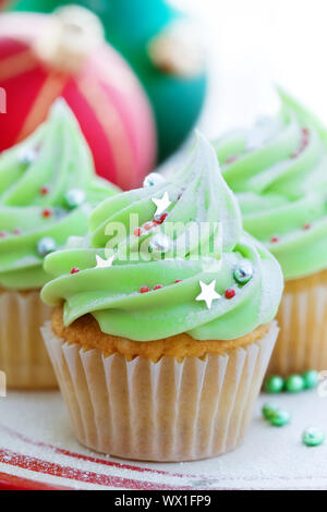 Mini Tortine decorata con un tema di natale Foto Stock