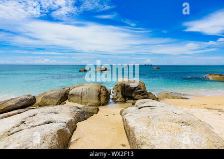 Sul mare del sud della Cina Vietnam rocce della costa Foto Stock