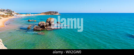 Mare spiaggia nei pressi di Rocca di San Nicola, Agrigento, Sicilia, Italia Foto Stock