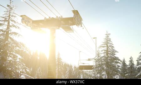 Svuotare ski lift. seggiovia silhouette sulla montagna alta sopra la foresta al tramonto Foto Stock