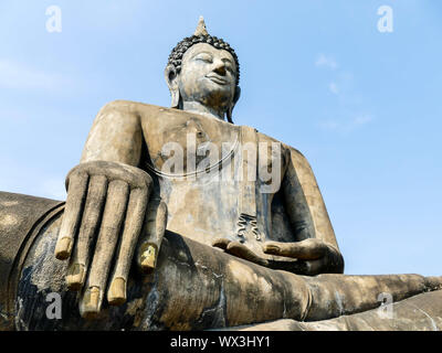 Statua di Buddha in Thailandia, bellissima foto foto digitale, digital photo foto come sfondo Foto Stock