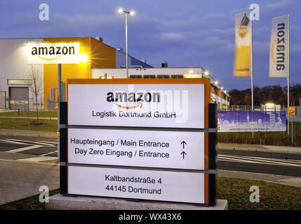 Logistica di Amazon centro, entrata principale, Dortmund, Sito di ex Westfalenhuette, Germania Europa Foto Stock