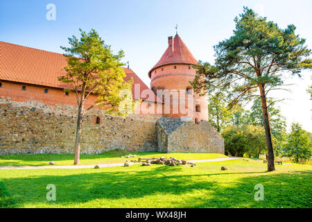 Il Castello di Trakai con pareti in mattoni Foto Stock