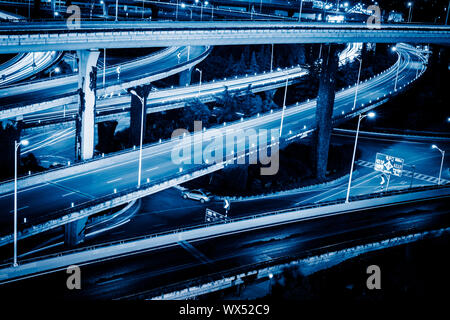 Cavalcavia di notte Foto Stock