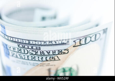 Vista ravvicinata di denaro contante di dollari americani. Finanza e concetto di affari.leggera profondità di campo a. Foto Stock
