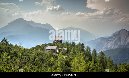 Mountain Lodge sulla collina Foto Stock