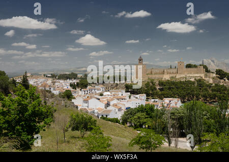 El Torcal de Antequera città villaggio bianco Foto Stock