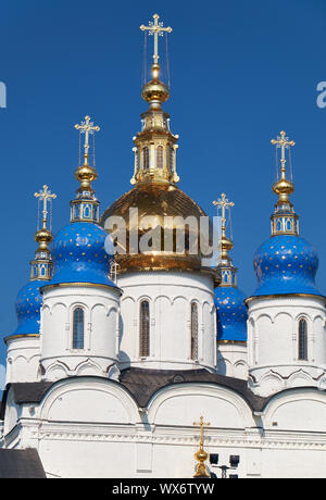 Le cinque cupole di St Sophia-Assumption Cattedrale. Cremlino Tobolsk. Tobolsk. La Russia Foto Stock