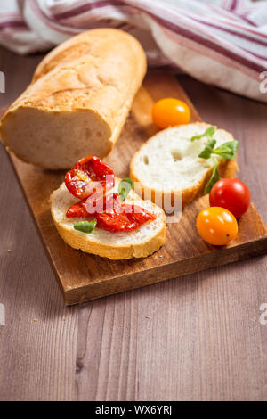 Snack di pomodori secchi Foto Stock