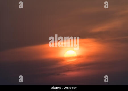 Parziale eclissi solare Foto Stock