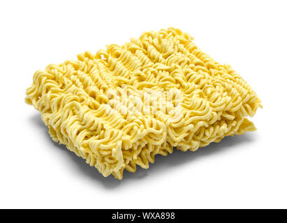 Quadrato di Dried Noodles isolato su bianco. Foto Stock
