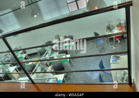 Campione di tipico ufficio moderno vista interna Foto Stock