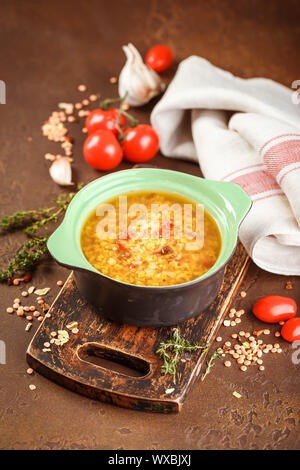 Zuppa di lenticchie - masoor dal o dal Tadka Curry Foto Stock