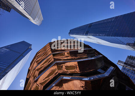 La nave presso i cantieri di Hudson in New York City Foto Stock