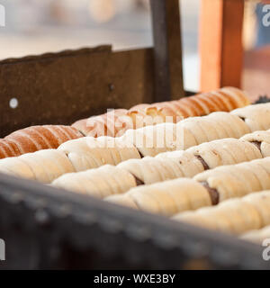 Biscotti di zucchero la tostatura su un spiedo Foto Stock