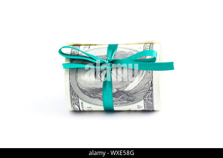 Di dollari arrotolato in un tubo legate con nastro isolato su bianco Foto Stock
