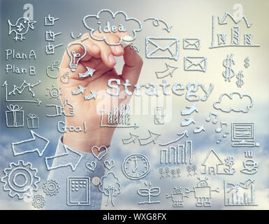 Strategia di Business themed i testi e immagini con disegnato a mano le icone di gesso e schizzi Foto Stock
