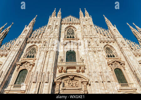 Milano, Italia - 30 Maggio 2019: il Duomo di Milano (Duomo di Milano), uno dei più visitati simbolo della città è la chiesa più grande in Italia Foto Stock