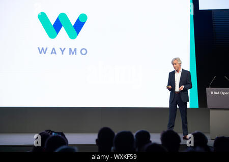 Francoforte, Deutschland. Xii Sep, 2019. John KRAFCIK, CEO Waymo, nel suo discorso di apertura, International Motor Show IAA 2019 a Francoforte, su 12.09.2019. | Utilizzo di credito in tutto il mondo: dpa/Alamy Live News Foto Stock