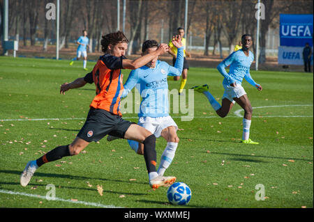 KHARKIV, Ucraina - 23 ottobre 2018: la UEFA Champions League U-19 match Shakhtar - Manchester City Foto Stock