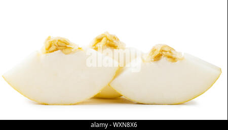 Pezzi di melone succoso su sfondo bianco Foto Stock