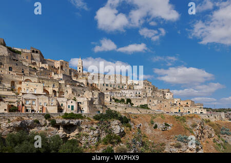 Antica città di Matera (Sassi di Matera), Basilicata, Italia meridionale. Capitale europea della cultura per il 2019. Patrimonio Mondiale dell'UNESCO. Foto Stock