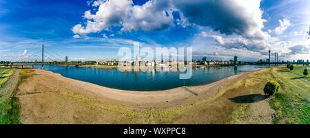 Duesseldorf dal di sopra Foto Stock