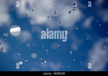 Gocce d'acqua nel cielo Foto Stock