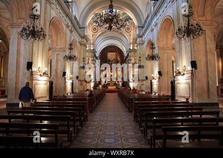 Montevideo / Uruguay - 30 Apr 2016: La chiesa a Montevideo, Uruguay Foto Stock