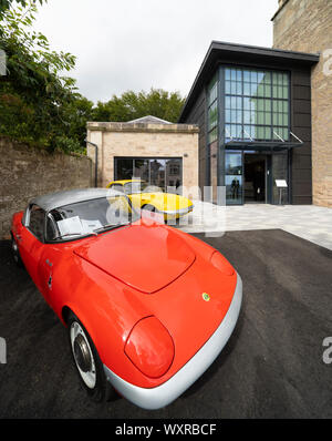 Giorno di apertura ufficiale del nuovo Jim Clark Motorsport Museum a Duns, Scotland, Regno Unito Foto Stock