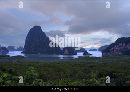 Sametnungshe Thailandia in un giorno nuvoloso Foto Stock