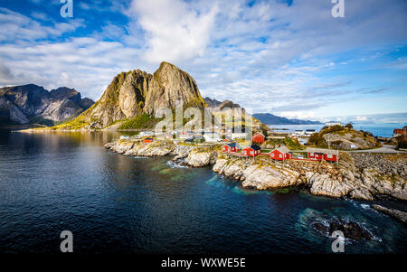 Hamnøy, Isole Lofoten in Norvegia da Anne-Marie Forker Foto Stock