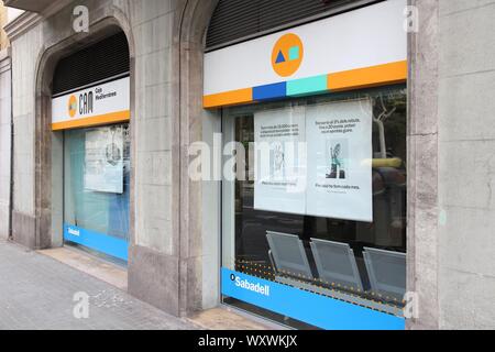 Barcellona, Spagna - 6 Novembre 2012: Caja Mediterraneo banca in Barcellona, Spagna. Esso è parte di Banco Sabadell, il quinto più grande gruppo bancario in Spagna. Foto Stock