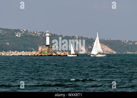 La regata del Mar Nero vicino alla costa di Varna Bulgaria Europa, Foto Stock