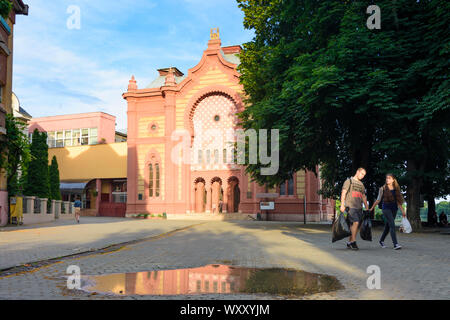 Uzhhorod, Ungwar: ex sinagoga, ora Philharmonia, Philharmonic Orchestra in , Oblast di Transcarpazia, Transcarpathia, Zakarpattia, Ucraina Foto Stock