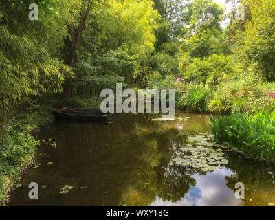 Claude Monet giardino nenuphar a Giverny (Normandia, Francia). Foto Stock