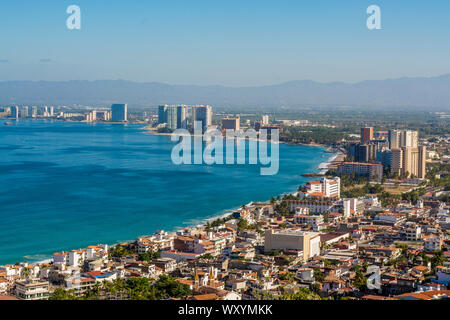 Skyline di Puerto Vallarta, Jalisco, Messico. Foto Stock