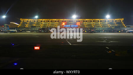XIAMEN, Cina -16 Giu 2019- Vista di Xiamen Gaoqi International Airport (XMN) in Xiamen (Amoy), provincia del Fujian, Cina. Si tratta di un mozzo per aria di Xiamen Foto Stock