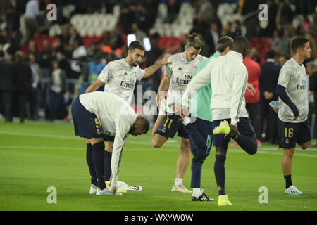 Parigi, Francia. Xviii Sep, 2019. Real Madrid team prima della formazione di UEFA Champions League, gruppo una giornata 1 tra Paris Saint Germain e Real Madrid FC presso il Parc des Princes Stadium - Parigi - Francia.PSG ha vinto 3:0 Credito: Pierre Stevenin/ZUMA filo/Alamy Live News Foto Stock